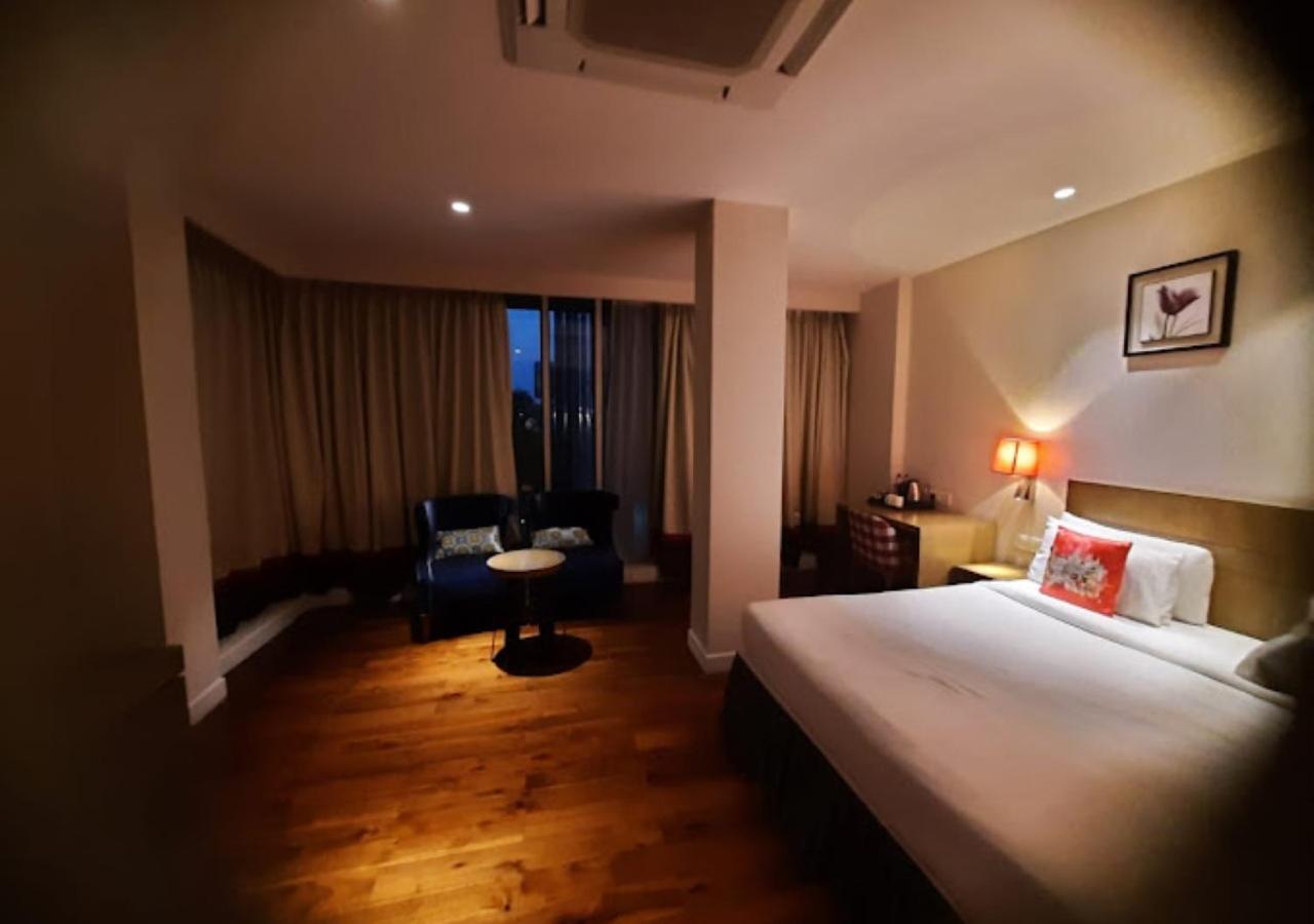 Hotel Le Lotus Grand Kakarmatha Ngoại thất bức ảnh